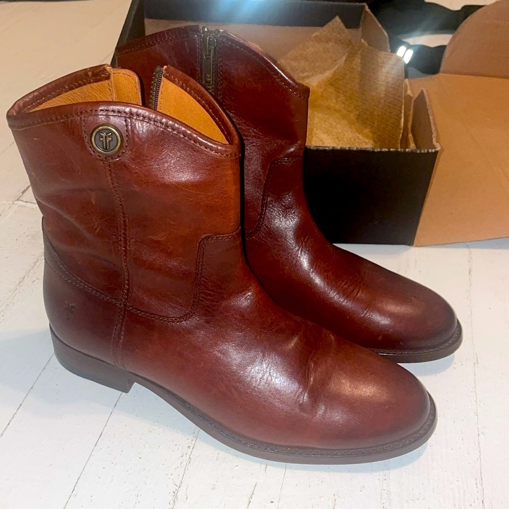 Womens Frye Redwood Brown Leather Melissa Short Zip Boots Booties Size 7M